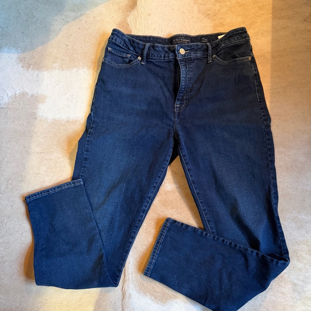 Lucky Brand Women’s Skinny Jeans in Dark Blue